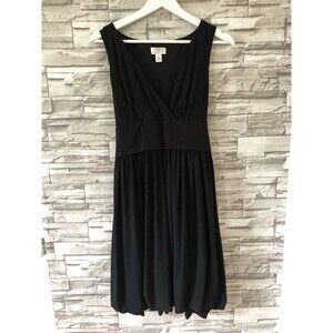Ann Taylor Dress 6 Black Knee Length Empire Waist V-Neck Balloon Skirt